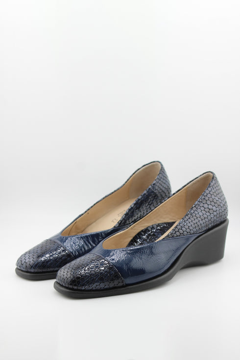 DFC Relax Textured Wedge Slip-On Shoe